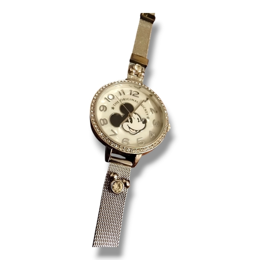 Accutime Disney Micky Mouse Watch - Picture 1 of 11